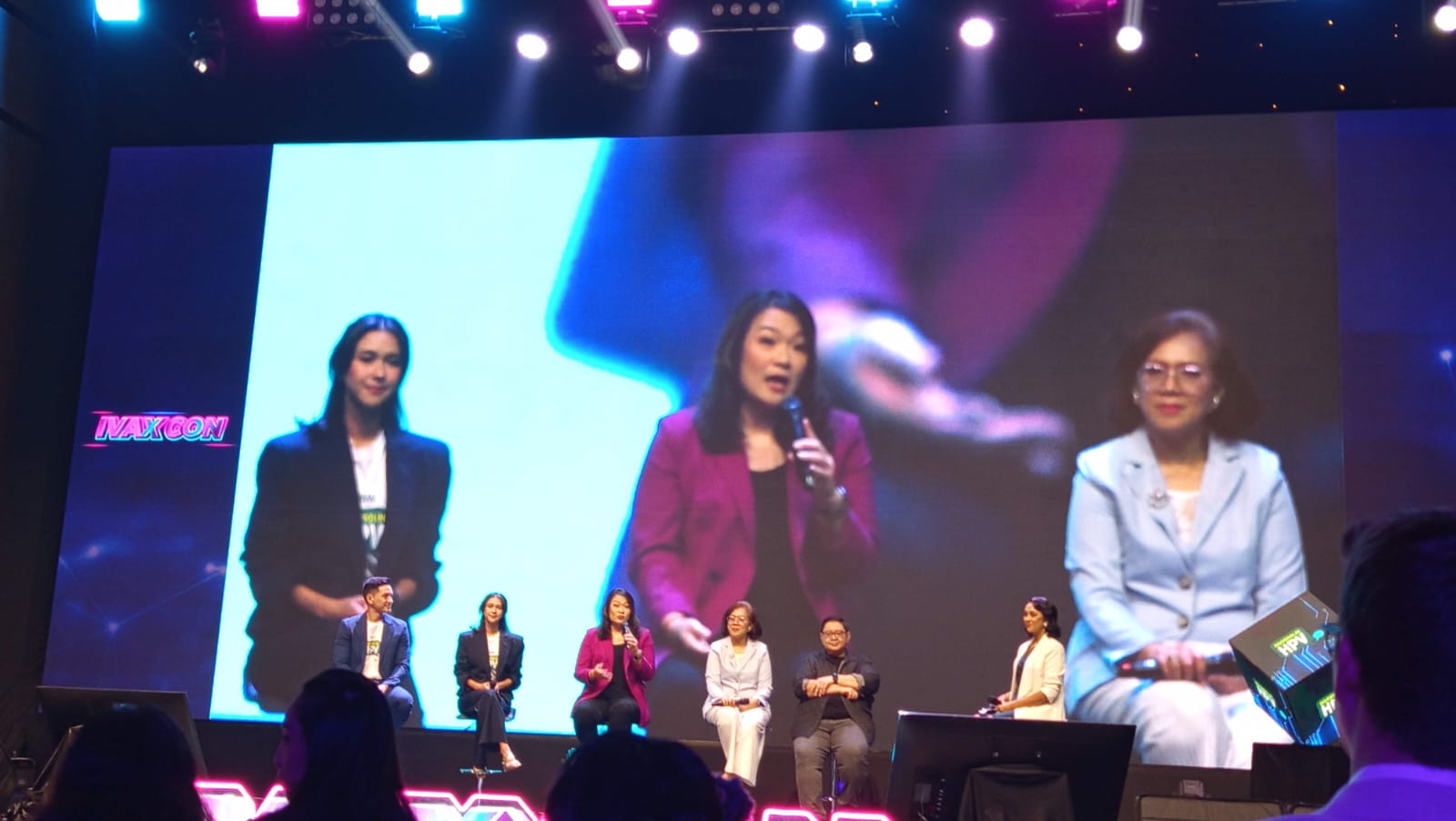 Hoaks Masih Jadi Penghalang Orang Mau Divaksin, Apa Masalahnya?