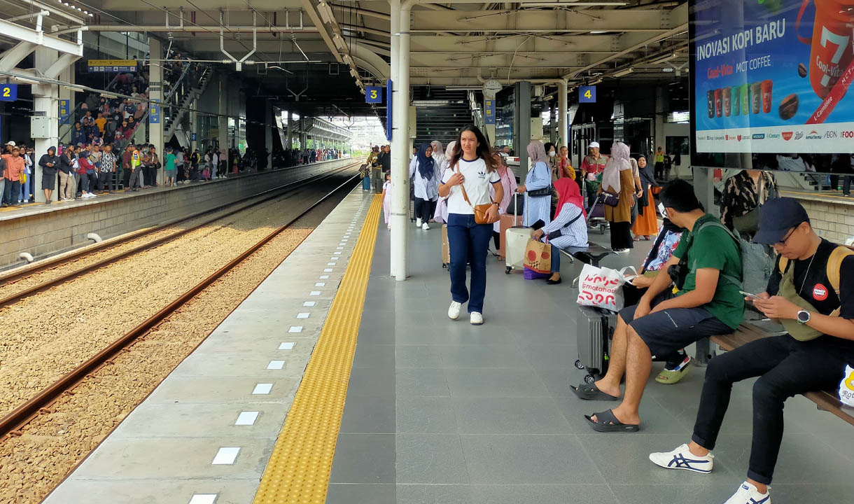 Okupansi KAI Daop 1 Jakarta Capai 96 Persen di Hari Natal