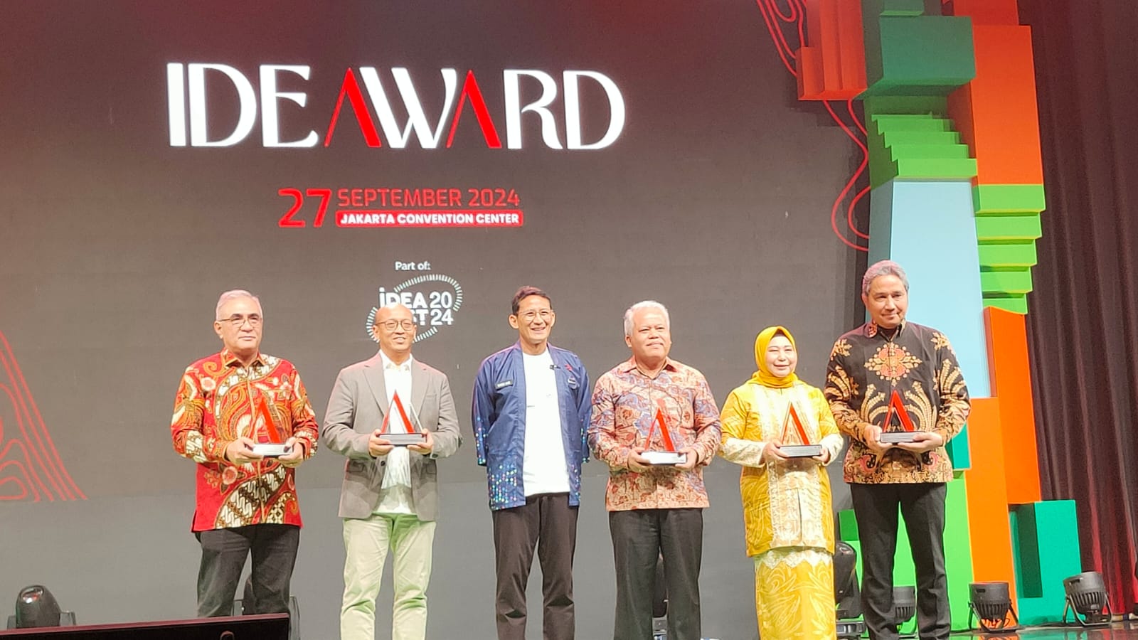 Sederet Tokoh Nasional Mendapat Apresiasi Kreativitas dan Inovasi Anak Bangsa di Ajang IDeaward 2024