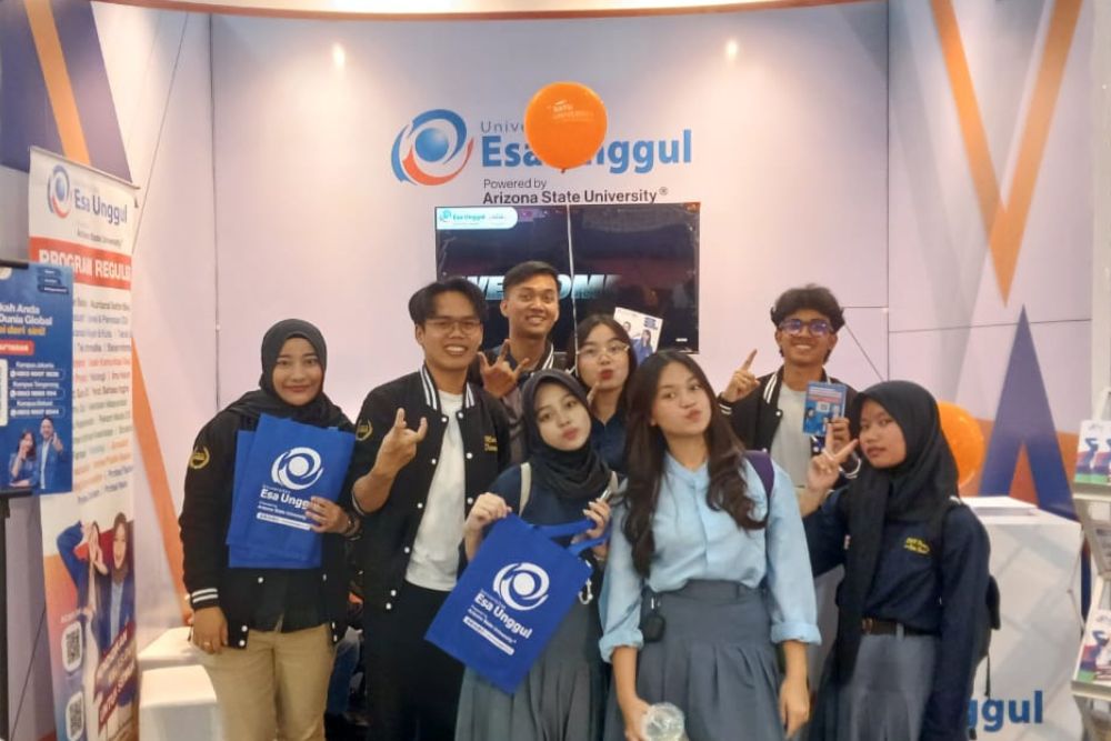 Hari Terakhir Bandung Campus Update 2025, Universitas Esa Unggul Makin Menarik Perhatian Pengunjung