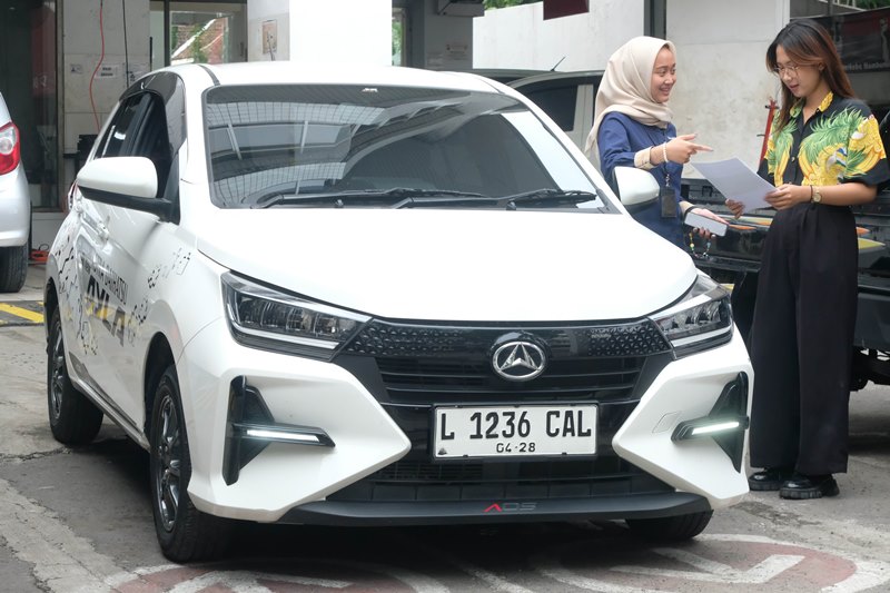 LCGC Tulang Punggung Penjualan Mobil