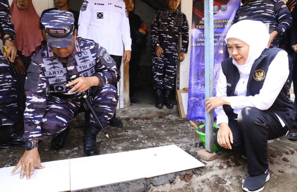 Apresiasi Program Rutilahu di Momen HUT ke-80 TNI, Gubernur Khofifah Tegaskan Bukti Sinergi TNI dan Pemprov Jatim Hadir untuk Rakyat