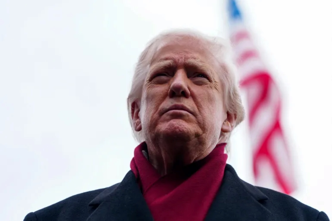 Donald Trump Tetapkan Cabang Ikhwanul Muslimin sebagai Organisasi Teroris Asing