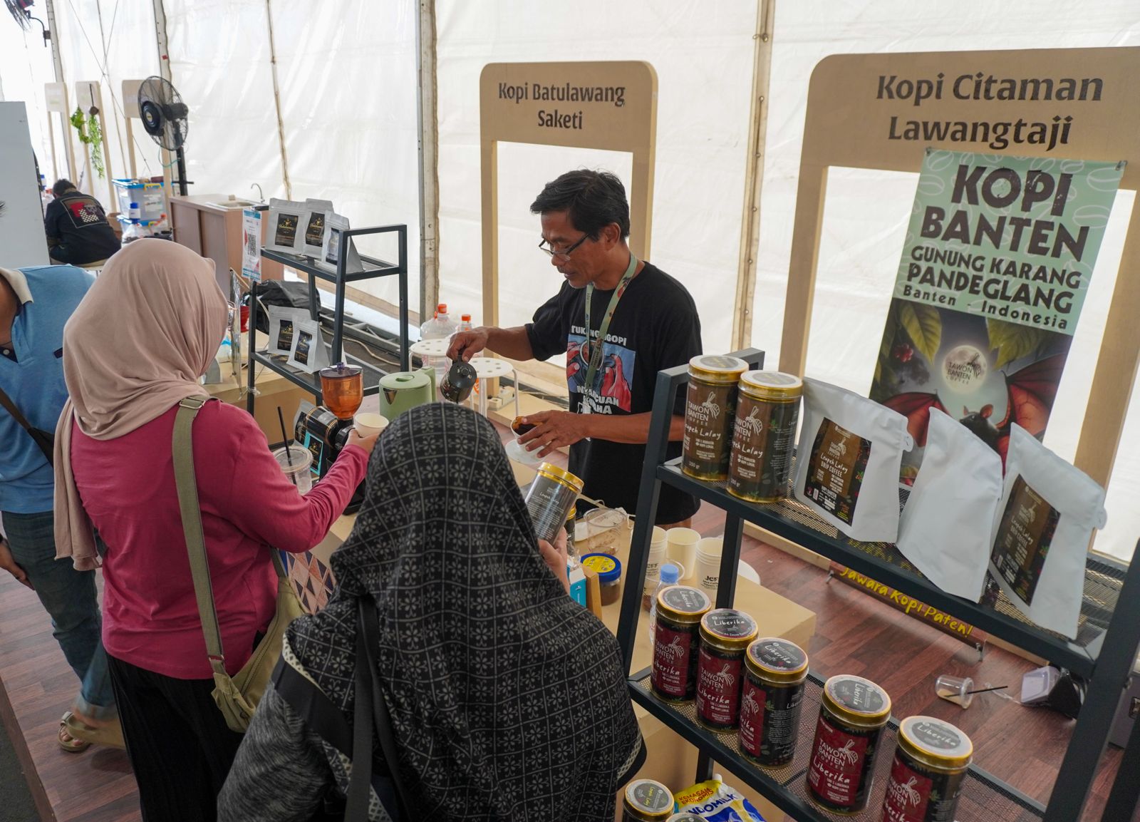 Proses Produksi Kopi Lokal Kopi Tawon dan Banten dan Kopi Ledug Ini Istimewa sehingga Bercita Rasa Unik