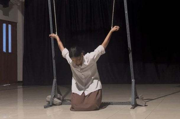 JIPTA 2025, Suara Perempuan Bergema Lewat Pementasan Monolog Tolong oleh Teater Gapus