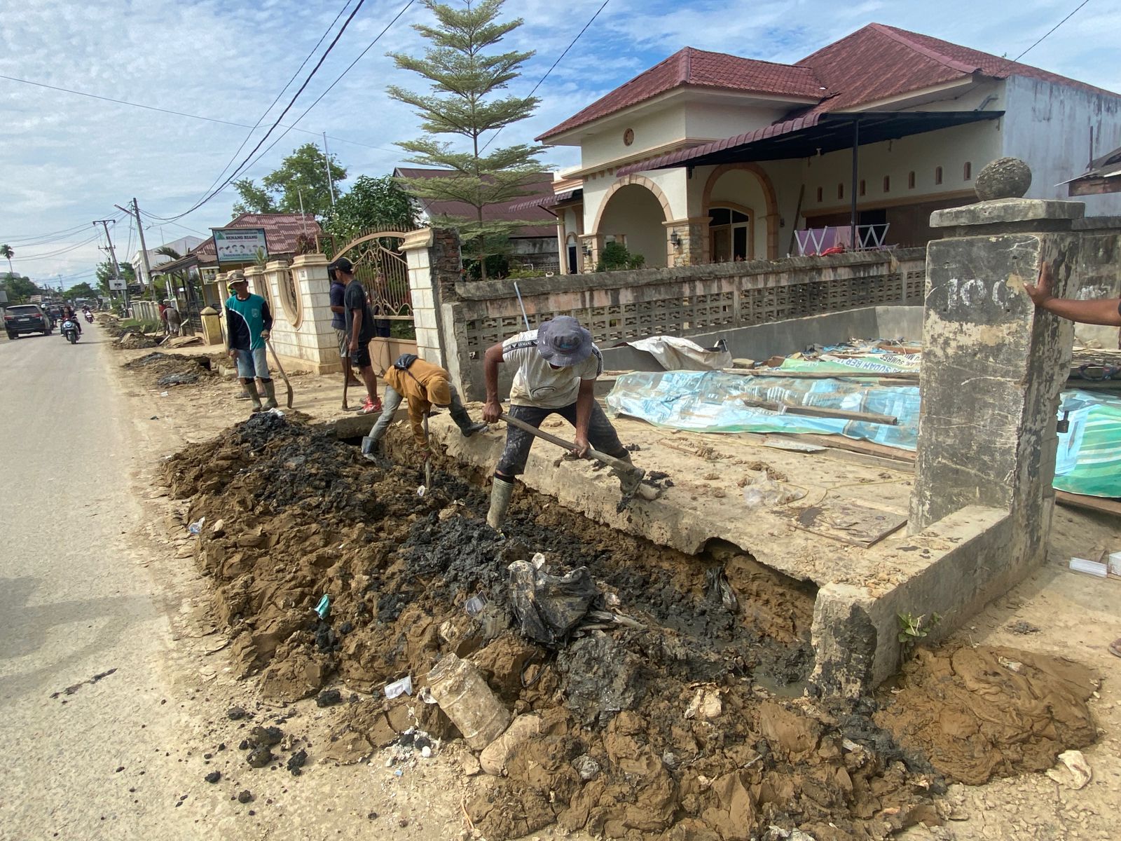 Libur Natal dan Tahun Baru, Pemulihan Aceh, Sumut, dan Sumbar Terus Berjalan 