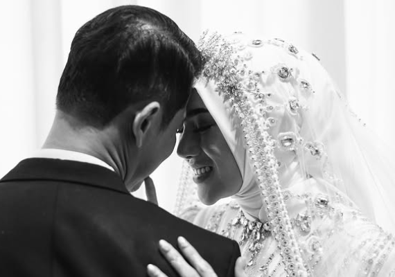 Oh Ternyata Suami Clara Shinta Sudah Nikah 4 Kali, Kepergok Istri Hobi VCS dengan Bella Hot