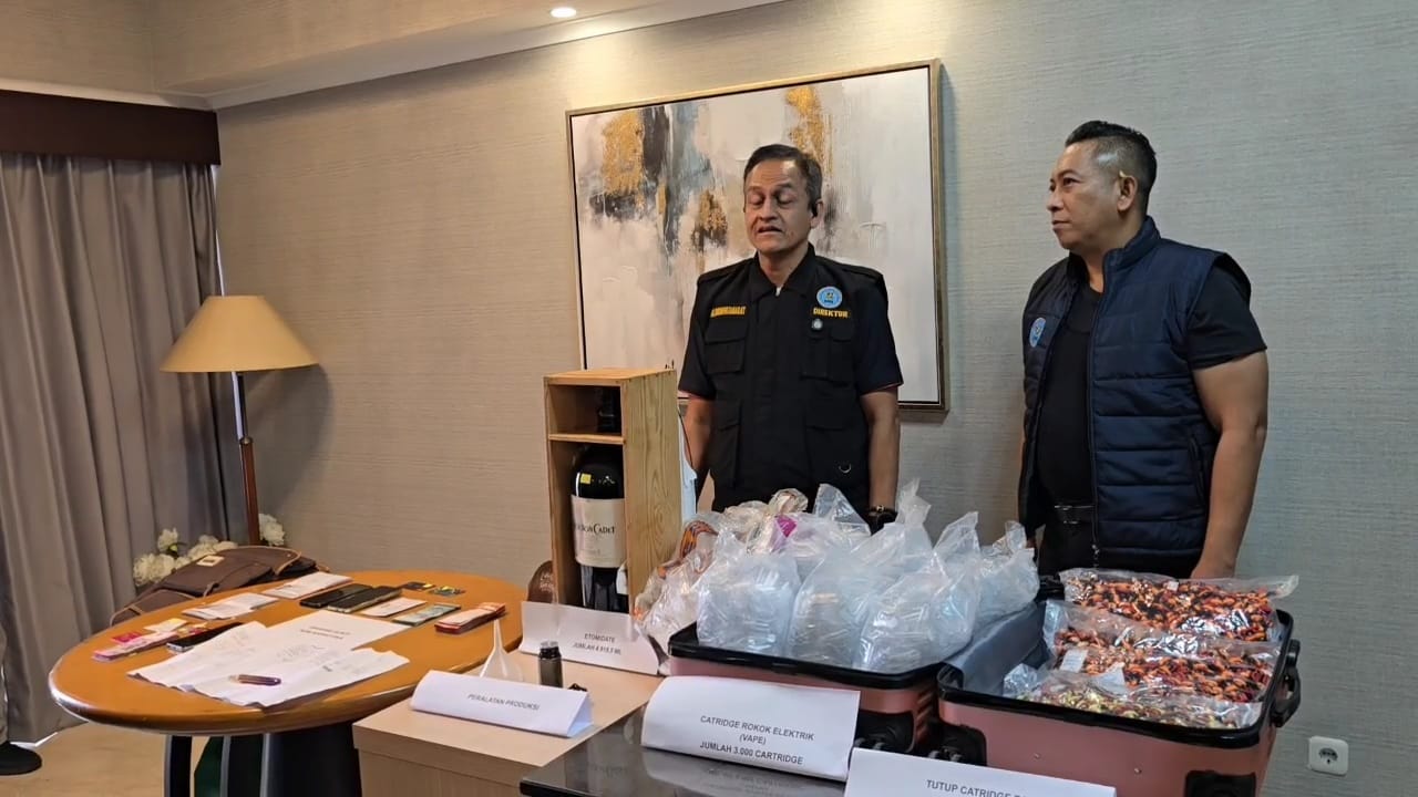 BNN Amankan WNA Malaysia dan Sita 3.000 Cartridge Vape Mengandung Narkoba