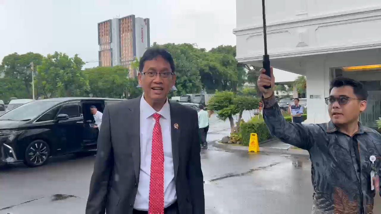 Purbaya Siap Copot Dirjen Bea Cukai Usai Terseret Dugaan Suap SGD 213.600