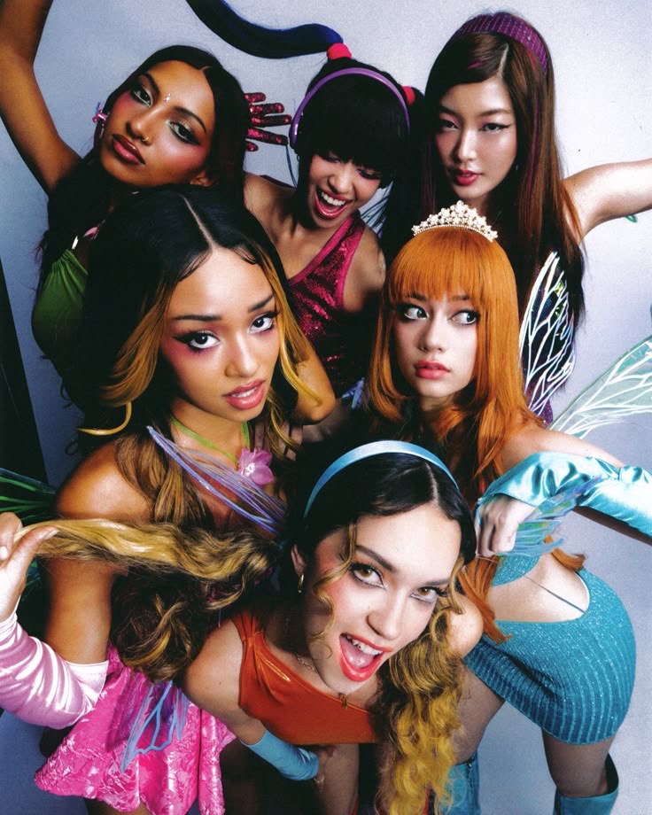 Profil 6 Member KATSEYE, Talenta Global di Balik Album Beautiful Chaos