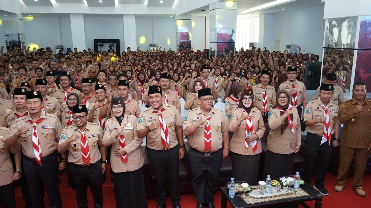 Bedah Rumah di Lamongan Tuntas, Anggota Kwarda Pramuka Jatim Dibekali Wawasan Kebangsaan