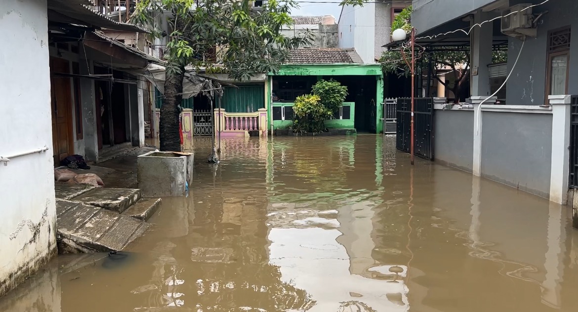 Update! Kabupaten Bekasi Banjir, Perumahan Ini Tergenang 60 Centimeter