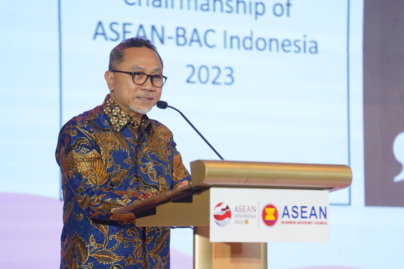 Serah Terima Keketuaan ABAC, Mendag Zulhas: Kolaborasi Pemerintah Dukung Kekuatan Indonesia di ASEAN 2023