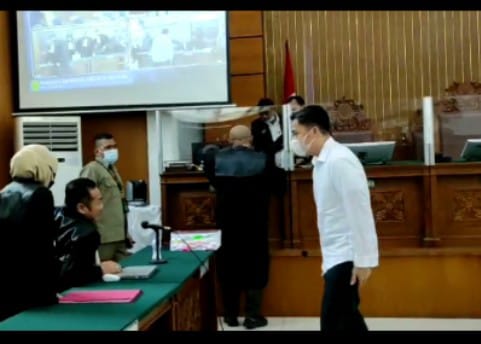 Kubu Arif Rachman Arifin Minta Hakim Melepas Segala Tuntutan JPU: Memulihkan Hak-Hak