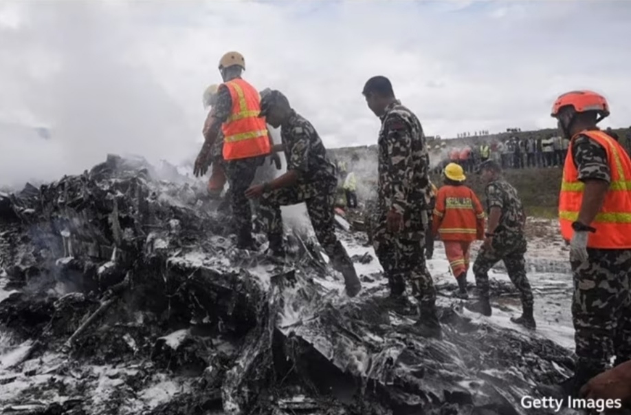 Saurya Airlines Jatuh dan Terbakar di Nepal, 18 Tewas Termasuk Balita 4 Tahun, Pilot Selamat!