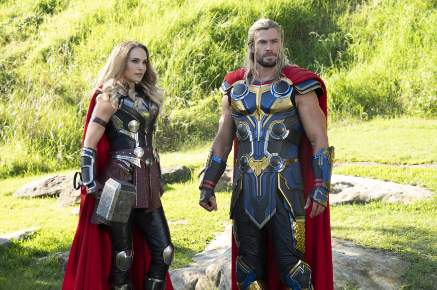 Sinopsis dan Pemain Film Thor: Love and Thunder yang Tayang Hari Ini, Thor Bakalan CLBK?