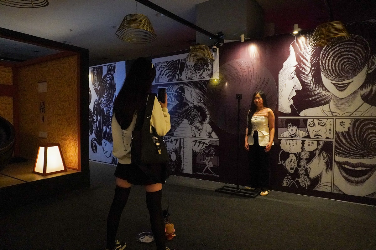 Teror Junji Ito Hidup di Horror House Grand City Surabaya