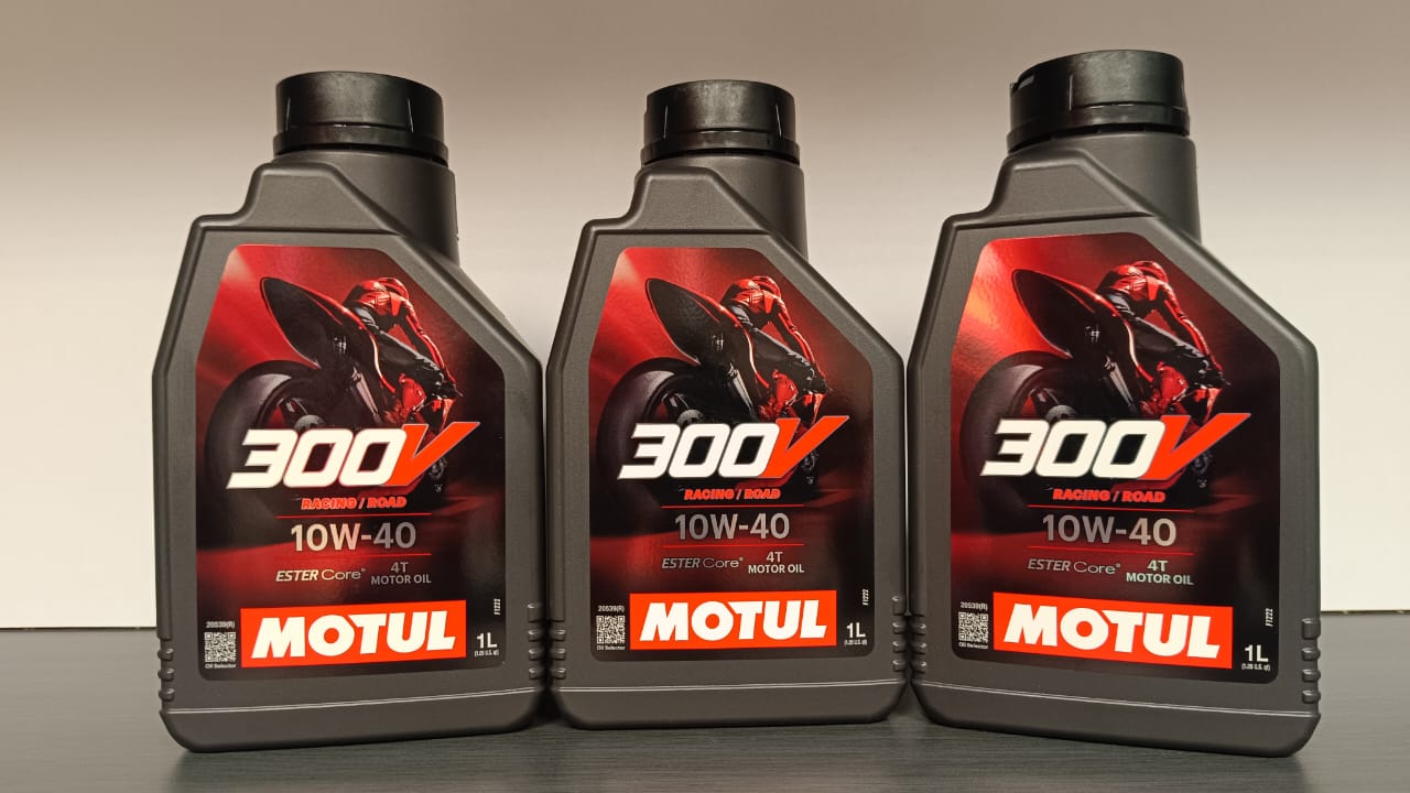 Diuji Langsung di Dyno Test, Motul 300V Terbaru Terbukti Tingkatkan Tenaga Mesin Sepeda Motor