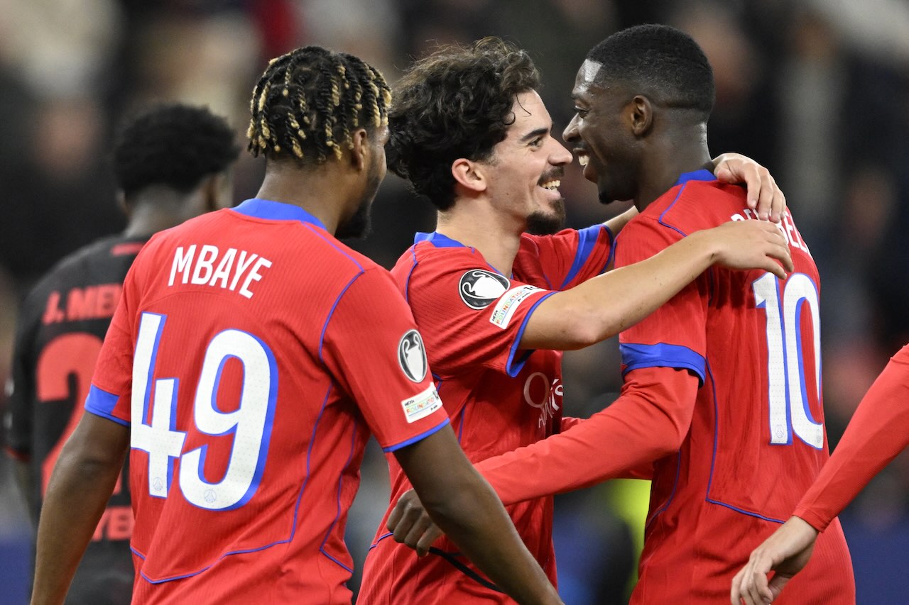 Bayer Leverkusen vs PSG 2-7, Les Parisiens ke Puncak Klasemen Setelah Pembantaian