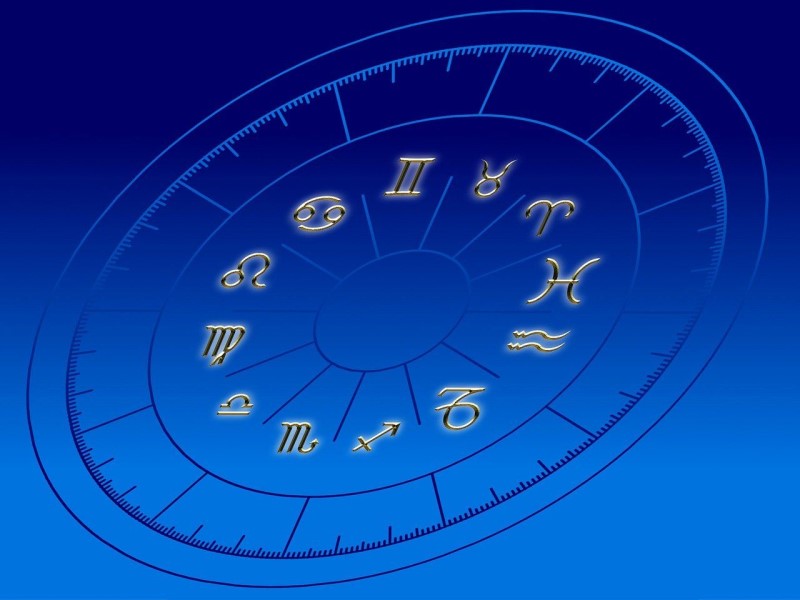 Ramalan Zodiak Terbaru Hari Ini Jumat 30 Desember 2022, Tips Cinta dan Kelancaran Hubungan
