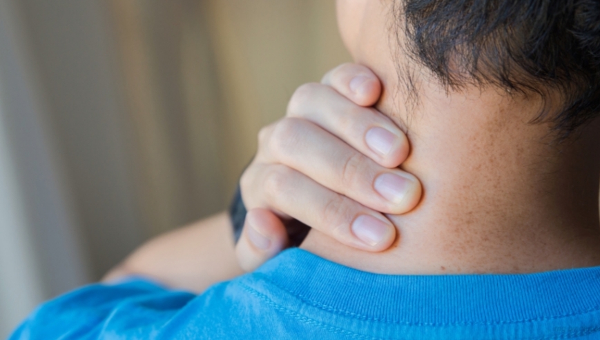 Leher Belakang Anak Menghitam Tanda Diabetes, IDAI Dorong Regulasi Ketat Minuman Manis dan Makanan GGL