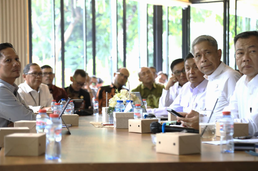 Wamensos Cek Progres Pembangunan Sekolah Rakyat Probolinggo, Kuansing dan Polewali Mandar