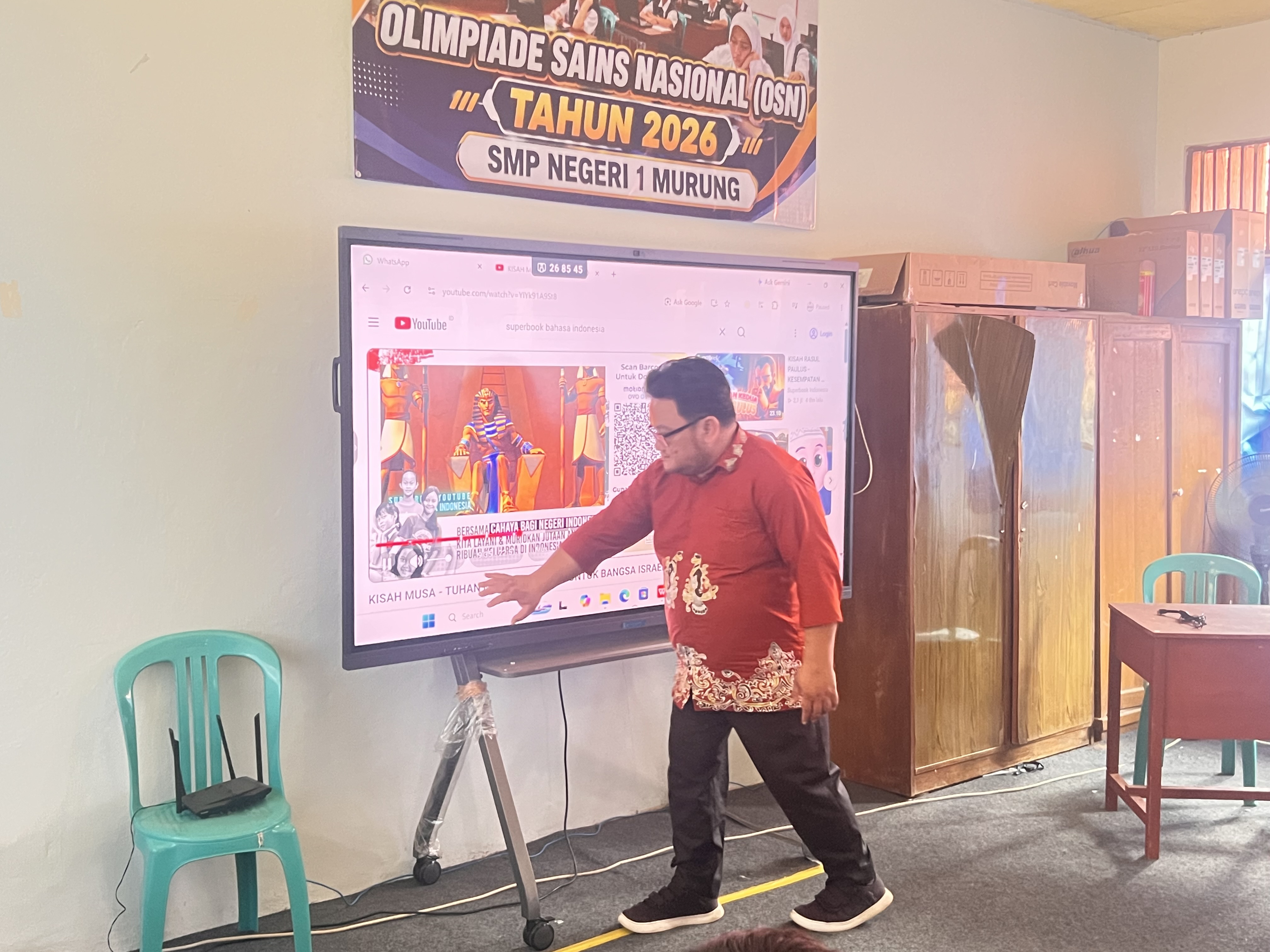 Digitalisasi Pendidikan di Murung Raya: 29 SMP Ikuti Bimtek Papan Interaktif Digital