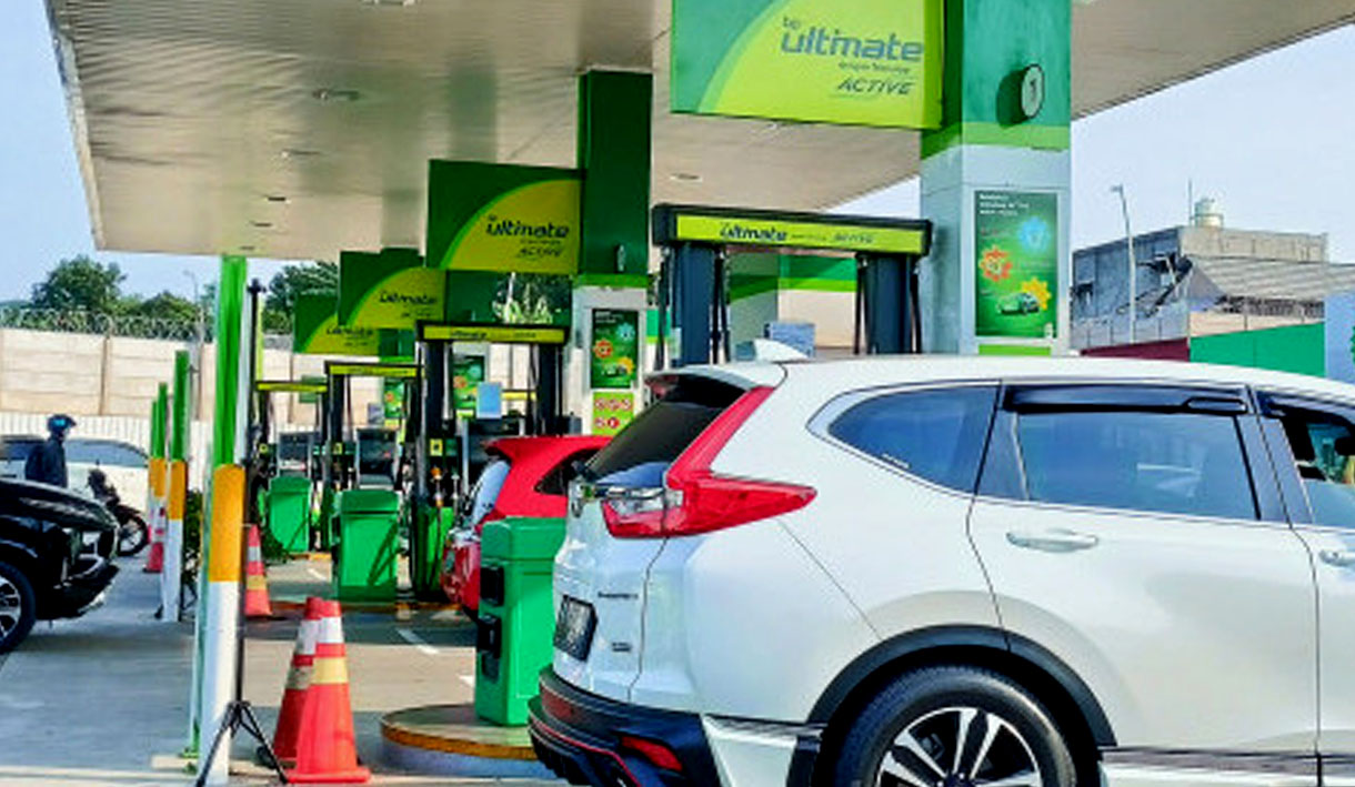 Lagi! Harga BBM Terbaru Turun Rp 1.100 Per Liter, Buruan Cek di SPBU