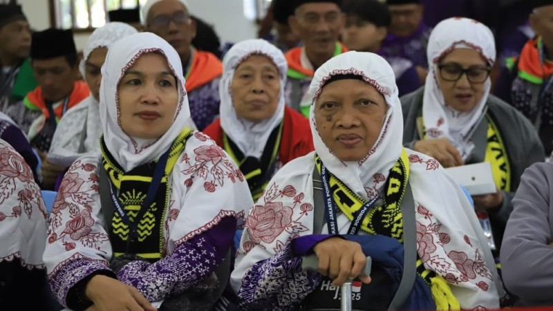 7.514 Jamaah Haji Diberangkatkan Besok, Kloter JKG 01 Jadi yang Perdana Menuju Tanah Suci