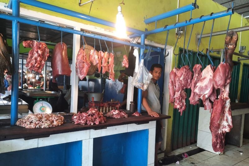 Harga Daging Sapi Naik, Kesulitan Pasokan Akibat PMK