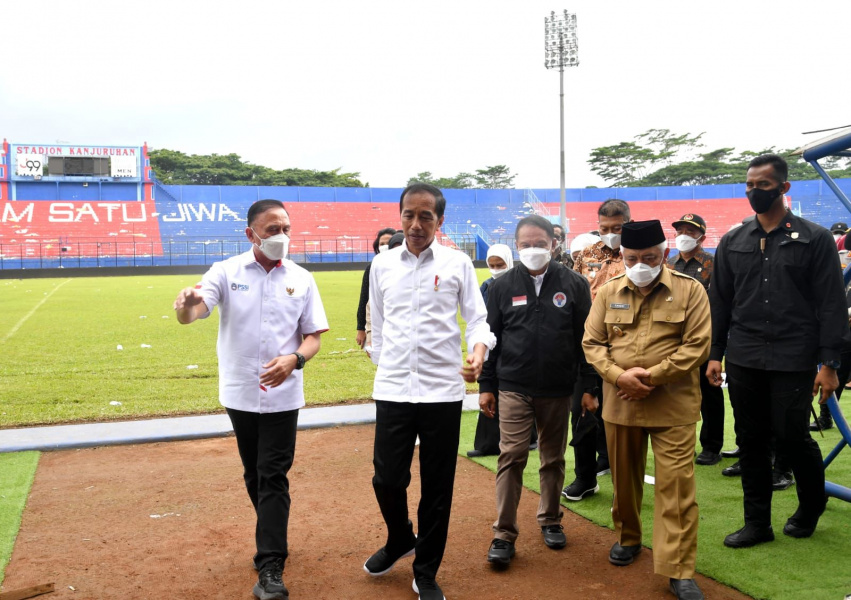Tak Disebut Jokowi, Iwan Bule Bereaksi Soal Kolaborasi Pemerintah dengan FIFA: PSSI Akan Langsung Bekerja