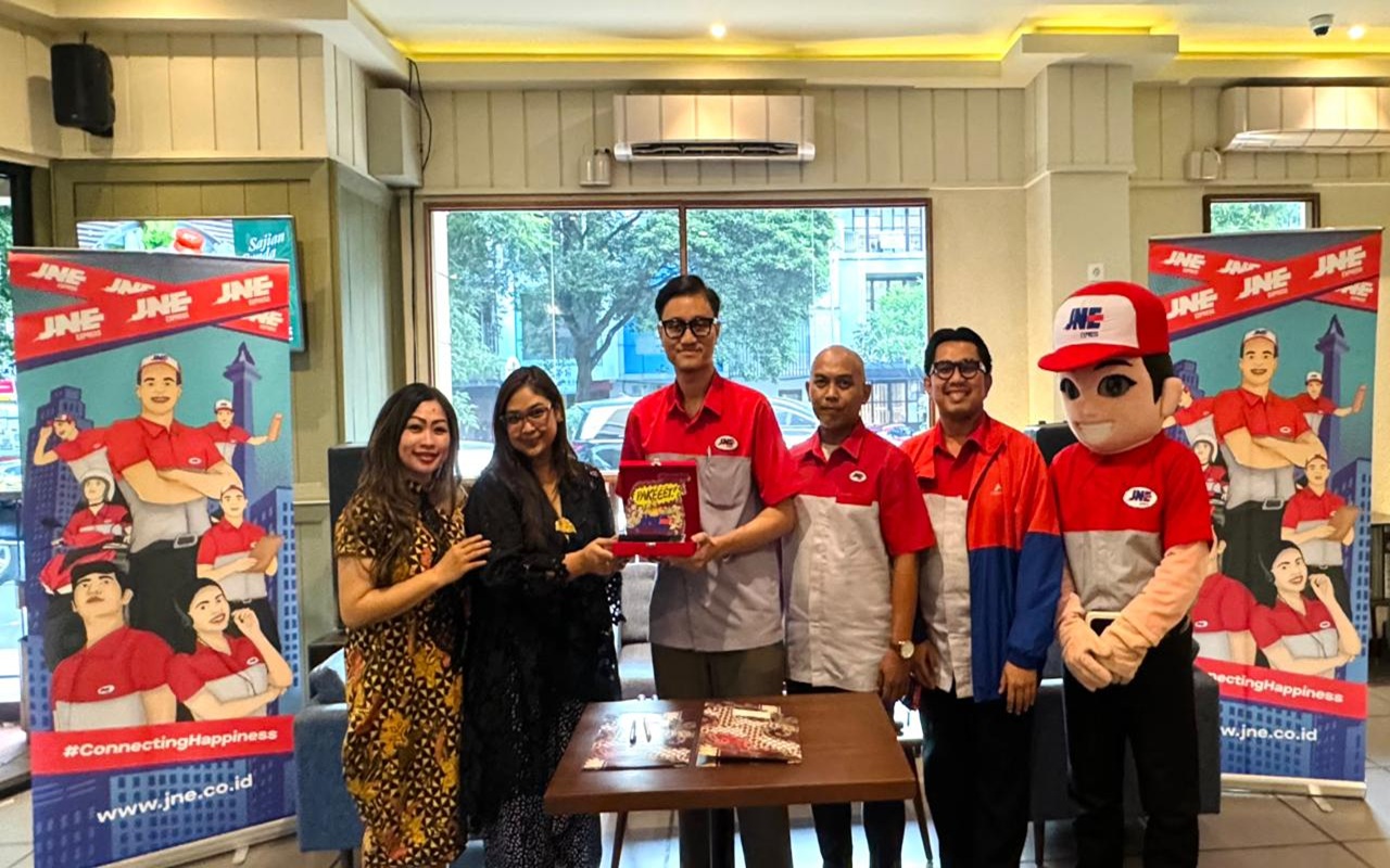 THE 1O1 Hotels dan JNE Gandeng UMKM di Momen Hari Kartini 2026, Angkat Jamu dan Peran Perempuan