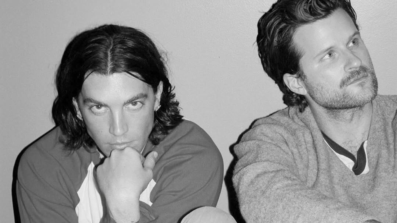 Lirik dan Makna Lagu Finish Me - LANY, Single Album SOFT 