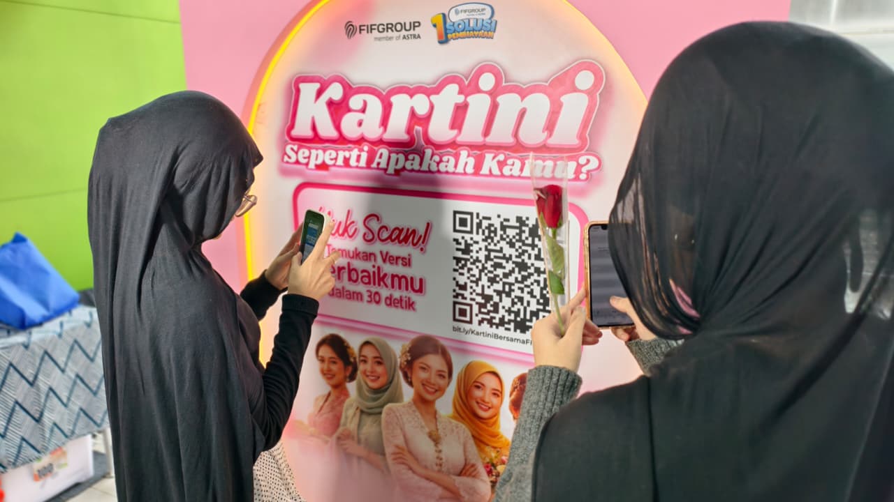Semarak Kartini, FIFGROUP Hadirkan Aktivasi Seru di MRT Blok M untuk Perempuan