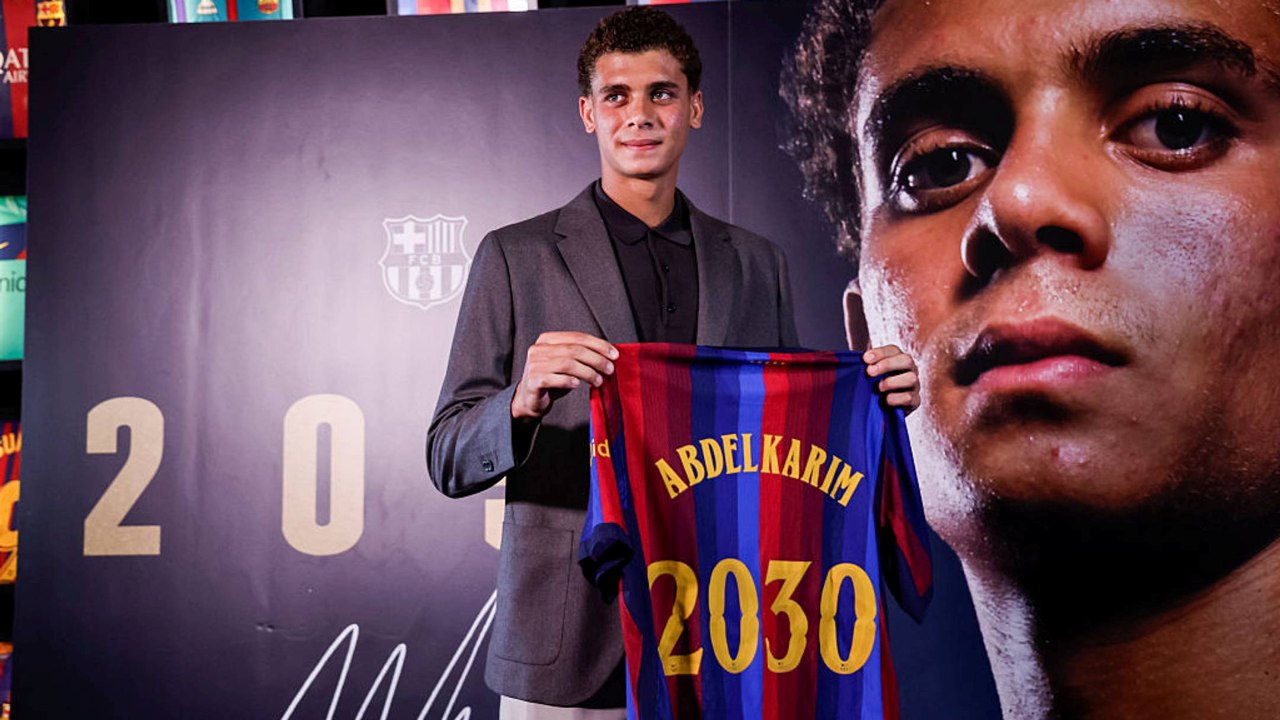 Barcelona Amankan Talenta Muda Hamza Abdelkarim, Klausul Pelepasannya Rp2 T!
