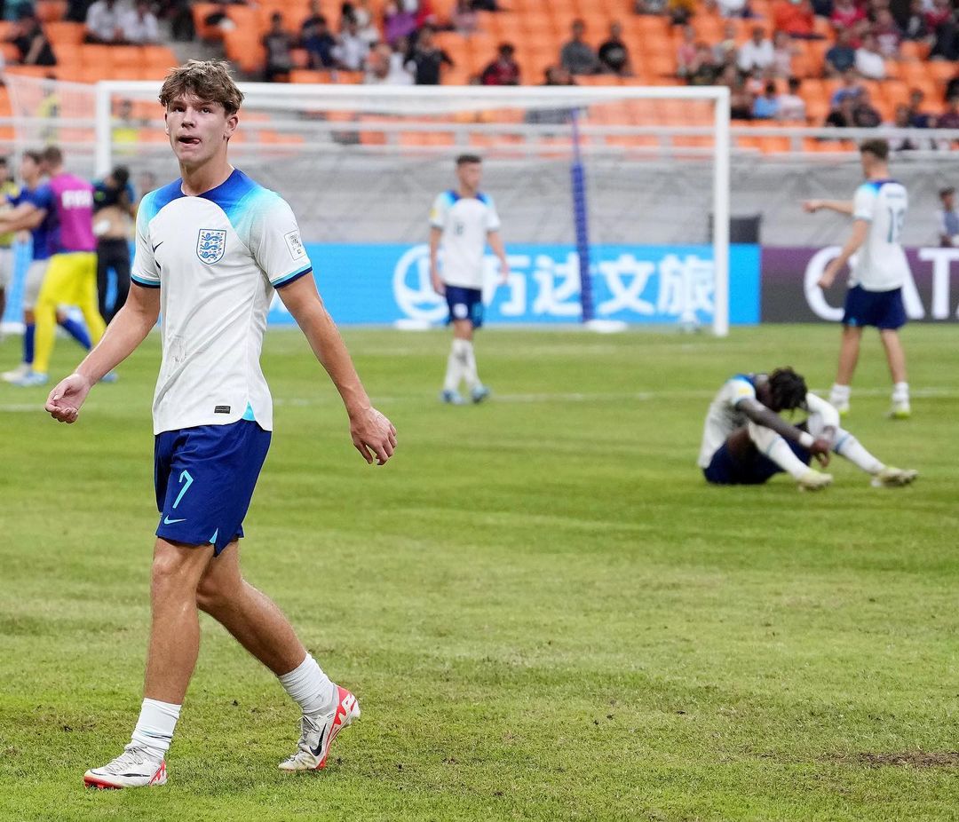 Mengejutkan! Inggris Angkat Koper Usai Digebuk Uzbekistan 2-1 di Babak 16 Besar Piala Dunia U-17