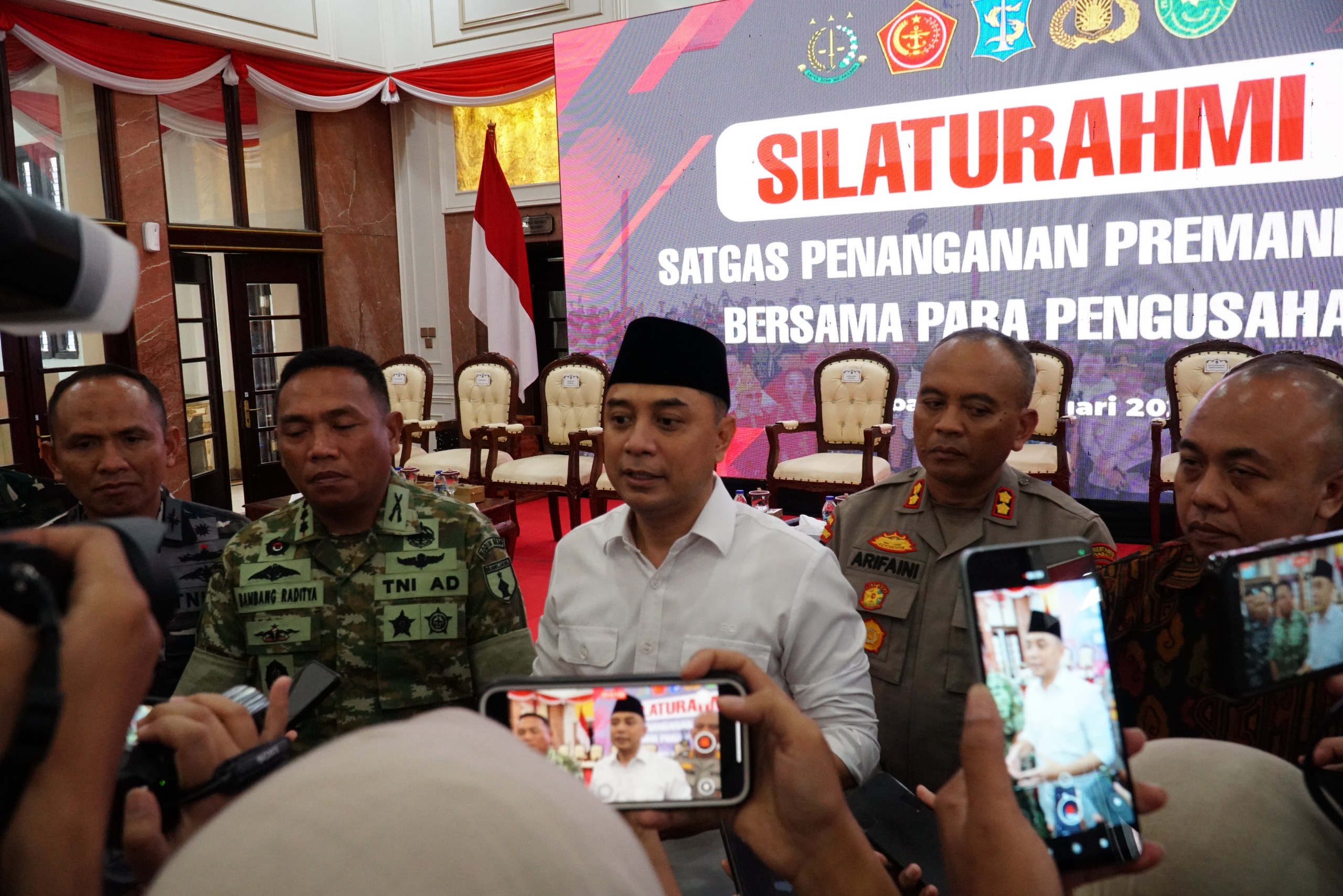 Eri Cahyadi Janji Bubarkan Ormas yang Terlibat Premanisme