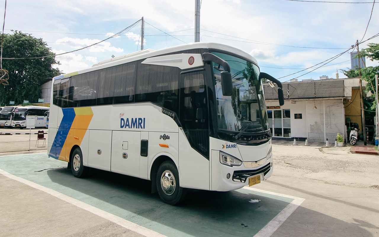 DAMRI Buka Lowongan Kerja Lulusan S1 Posisi Staf Komersial dan Pengelola Aset, Buruan Daftar!