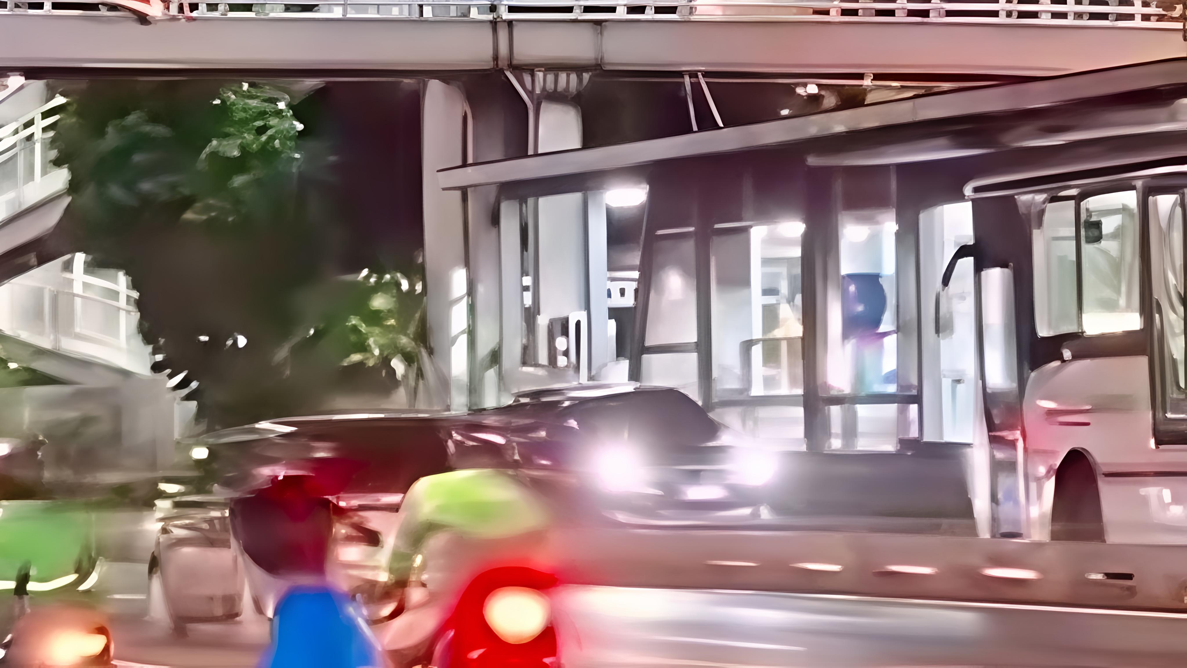 Mobil Lawan Arah di Jalur TransJakarta Matraman, Polisi: Pengemudi Tak Lihat Rambu