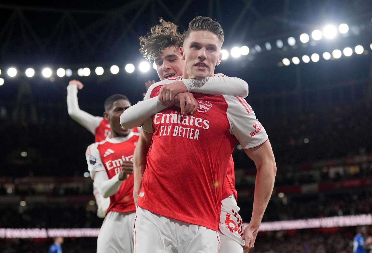 Arsenal vs Everton 2-0, Gyokeres-Dowman Antar The Gunners Mantap di Pucuk