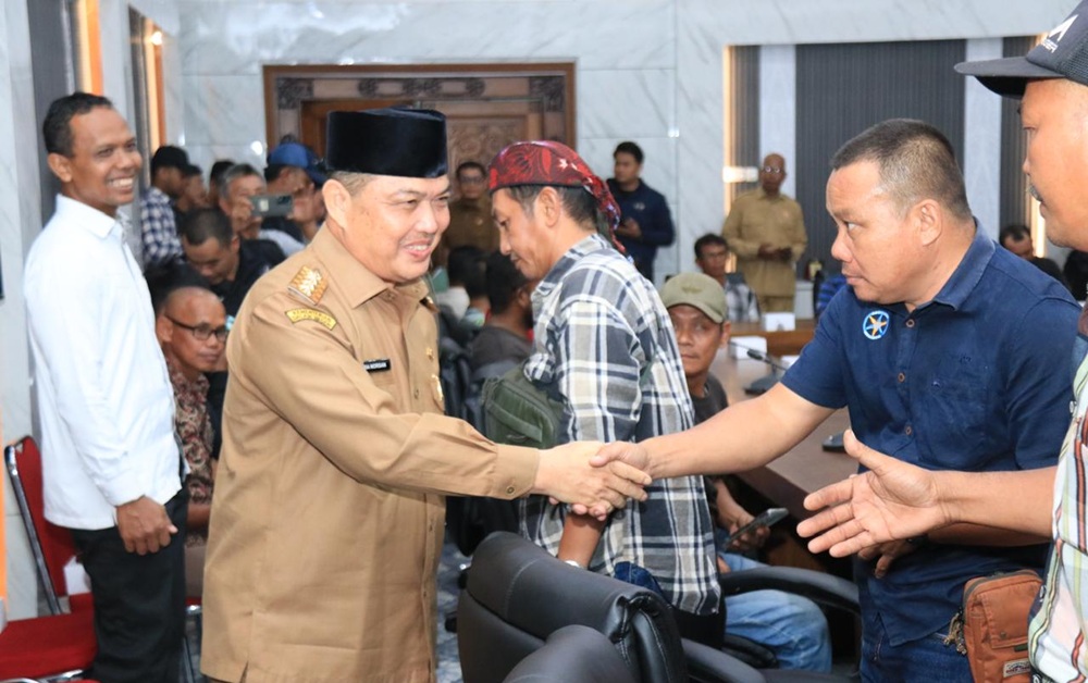 Keluhan Sopir Truk soal BBM Subsidi Ditanggapi Gubernur Norsan, Pertamina Segera Dikoordinasikan