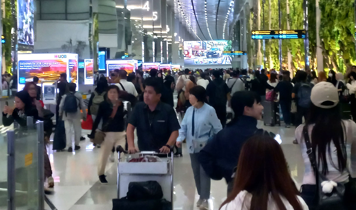 624 Penerbangan Bandara Soetta Ditutup Sementara Imbas Erupsi Anak Krakatau