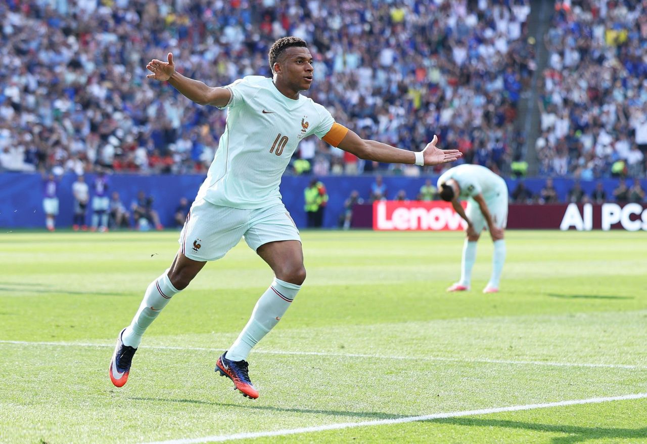 Prancis Lolos ke Semifinal Lagi, Mbappe Minta Les Blues Jangan Jemawa