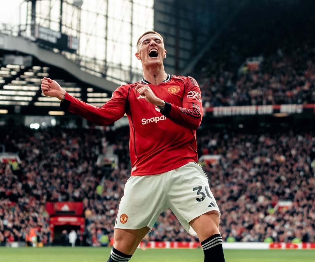 Man United vs Crystal Palace 2-1: Akhirnya Setan Merah Tembus Tiga Besar 