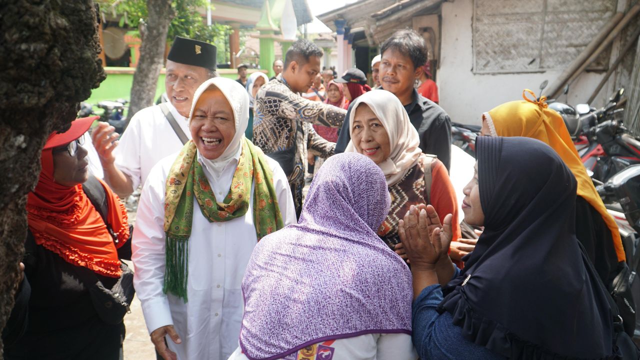 Program Pupuk Gratis Risma-Gus Hans Disambut Antusias Petani Jember