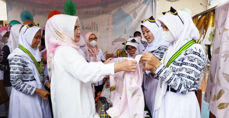 SMAN 10 Bandar Lampung Saat Gelar Projek Penguatan Profil Pelajar Pancasila 