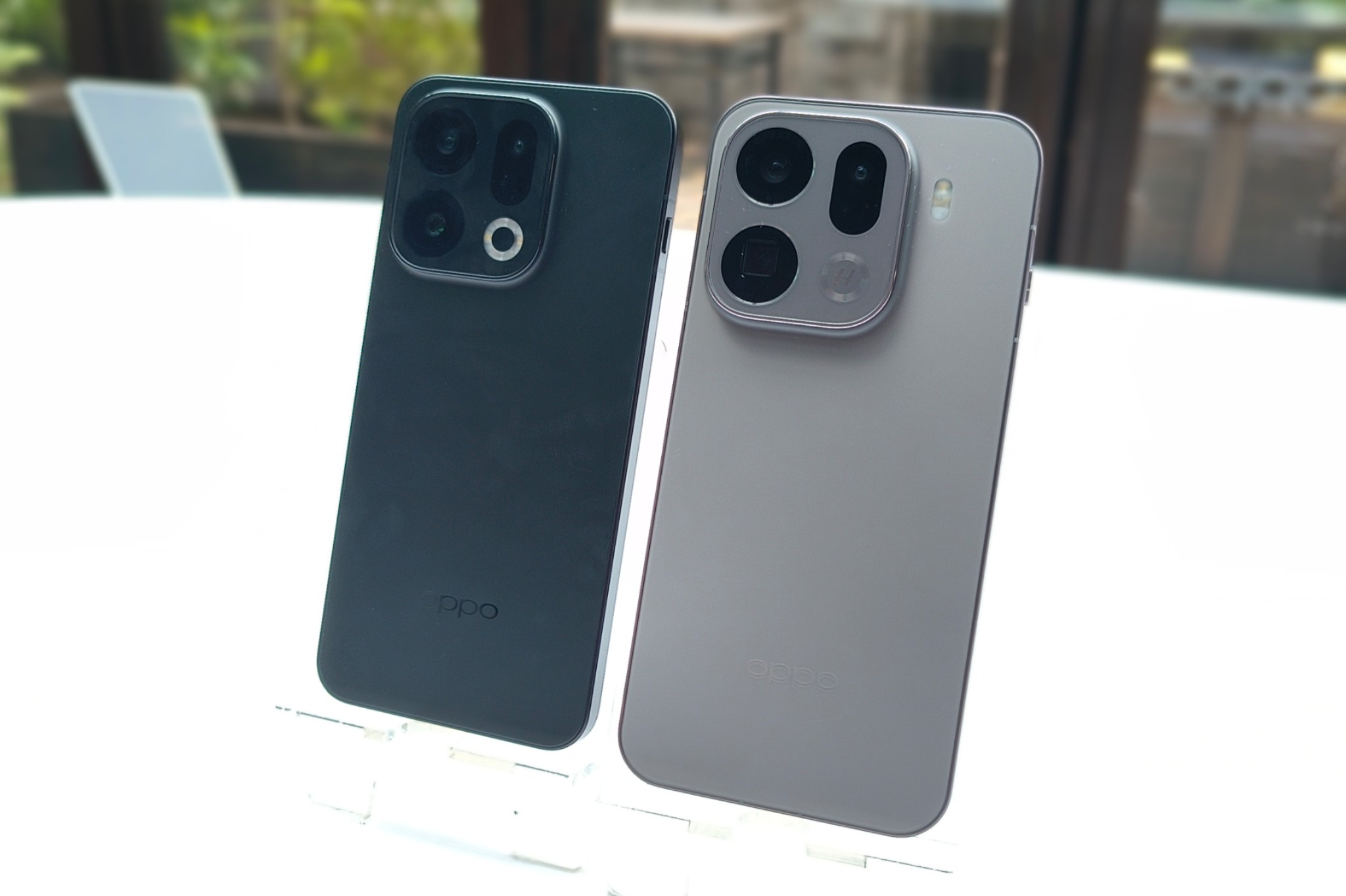 Lawan iPhone 17, Oppo dan Huawei Diam-diam Uji Coba Sensor Kamera Depan 100MP