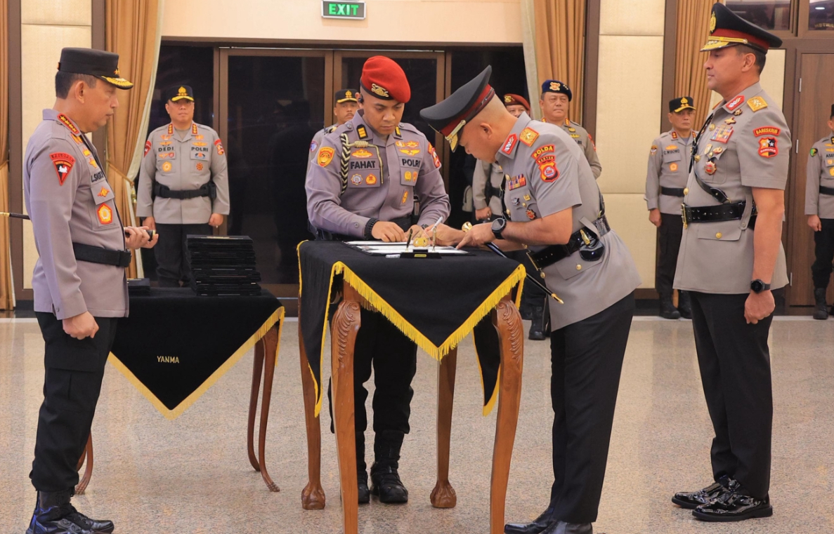 Kapolri Lantik Brigjen Pol Hengki Sebagai Kapolda Banten Baru