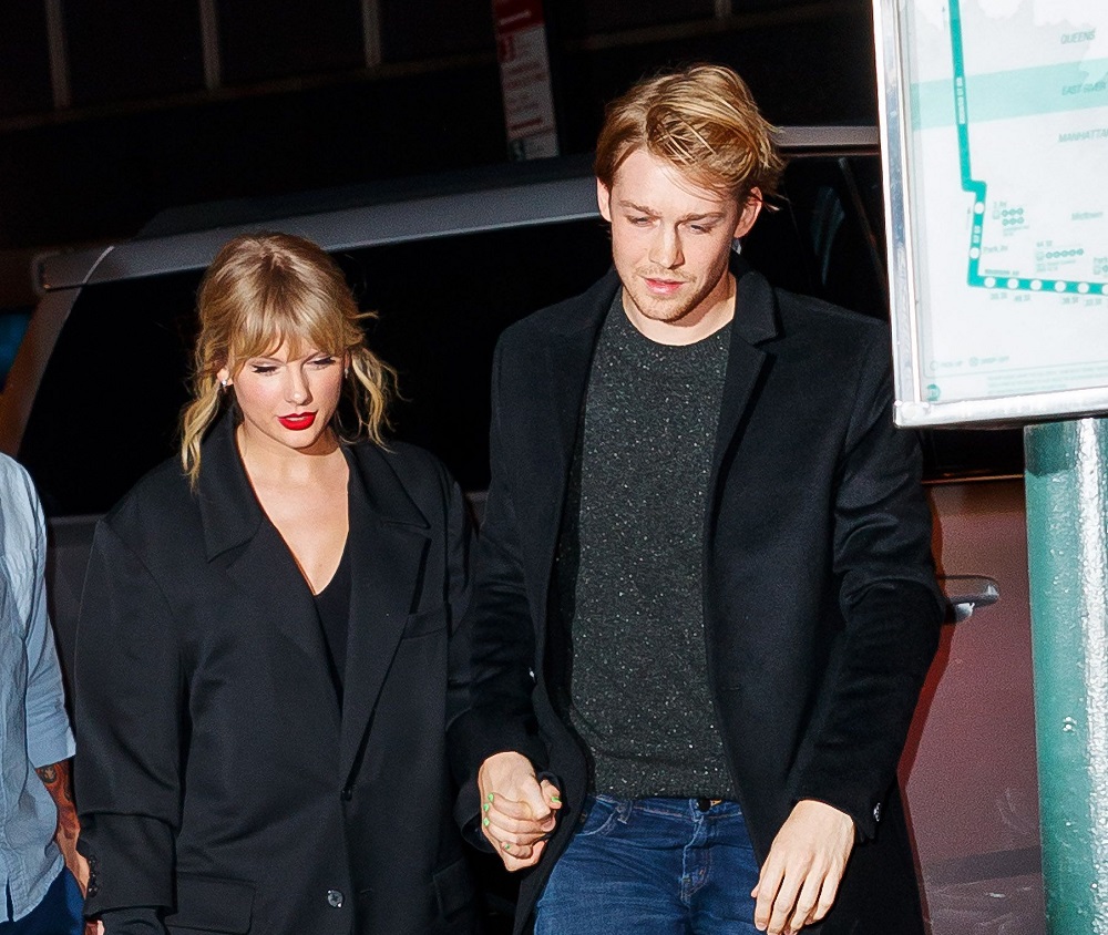  Berkali-kali Diterpa Isu Tunangan, Taylor Swift dan Joe Alwyn Malah Putus 