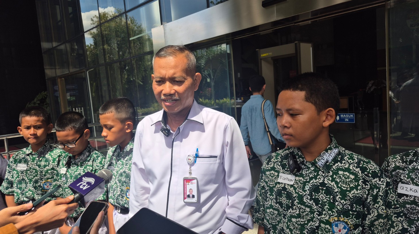 Salut! Enam Bocah Jujur Viral Diundang ke Podcast KPK, Ini Kisah Kejujurannya